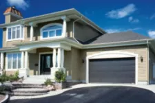 Should you choose an attached or detached garage?
